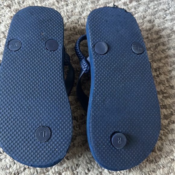 Bundle of 2 pairs of Toddler Sandals - Picture 5 of 5